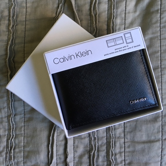 Leather wallet - Picture 8 of 8